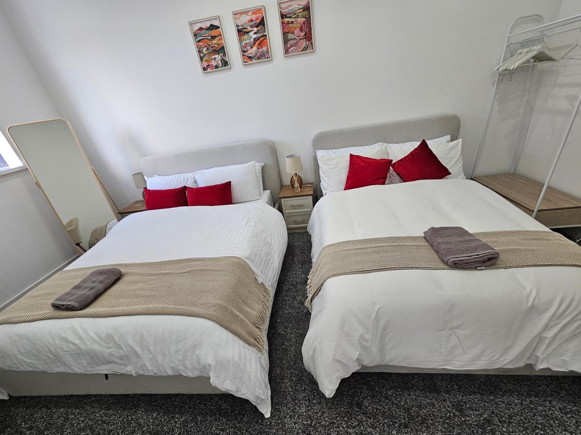 Stylish 1 Bed Apartment In Newly Refurbished Building W/ Parking & Wi-Fi Birmingham Eksteriør bilde